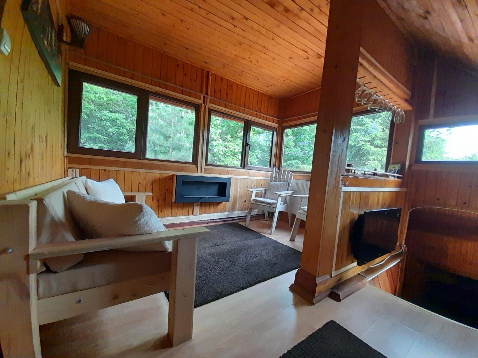 Cabana Din Padurea Valeni Vălenii de Munte Exteriér fotografie