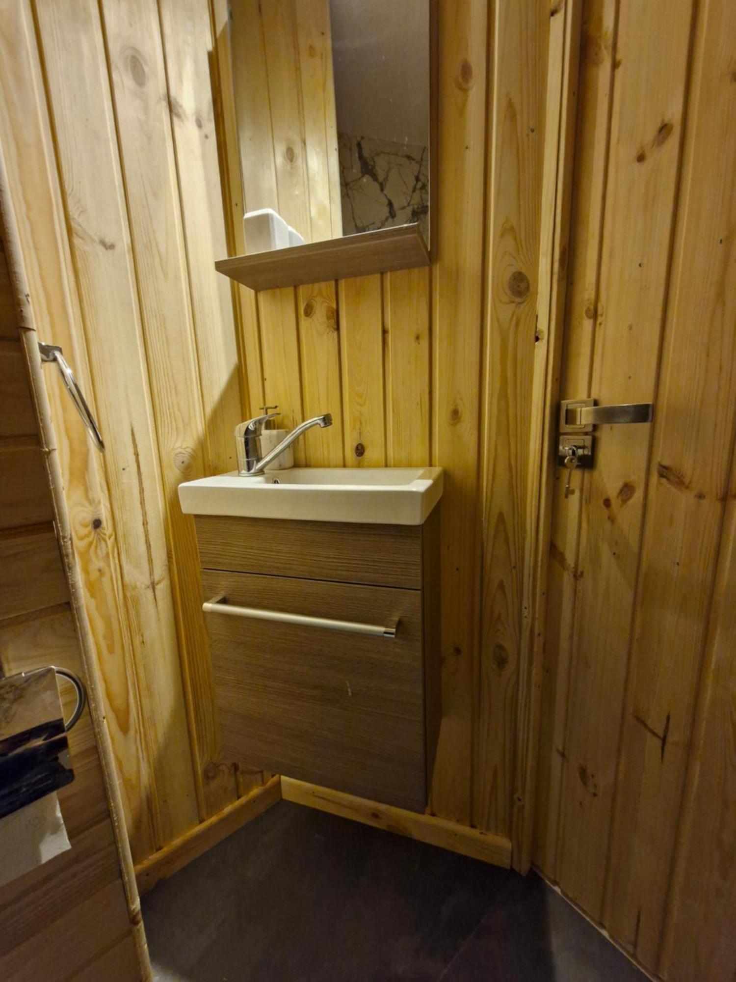 Cabana Din Padurea Valeni Vălenii de Munte Exteriér fotografie